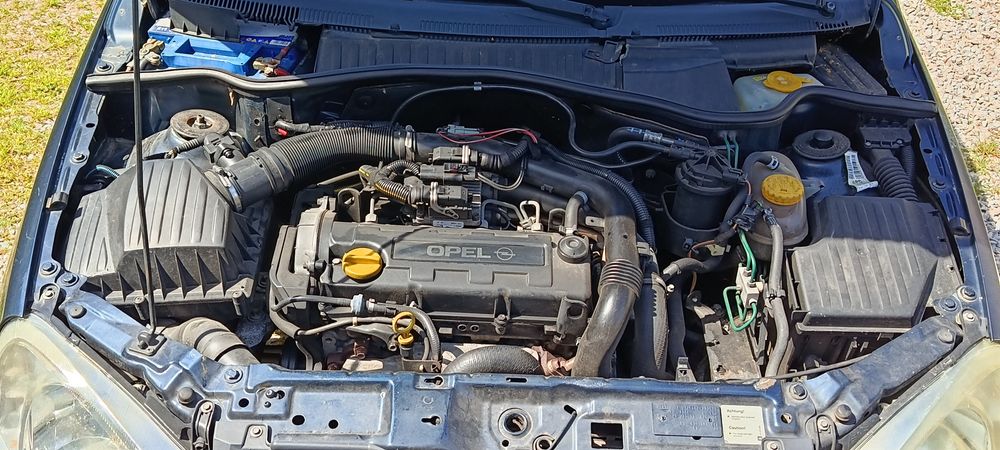Opel corsa c 1.7 dti