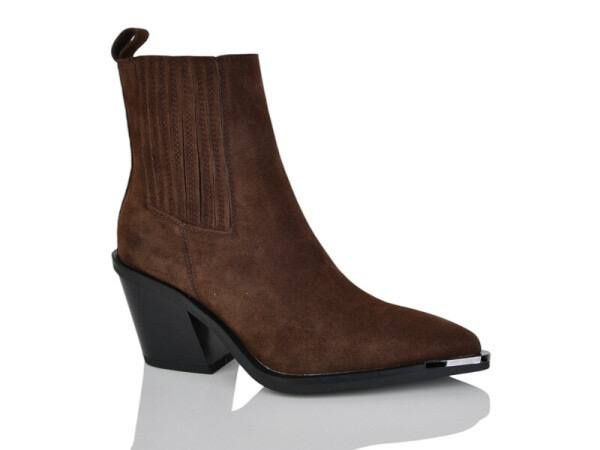 Козаки, ковбойки замшеві демі