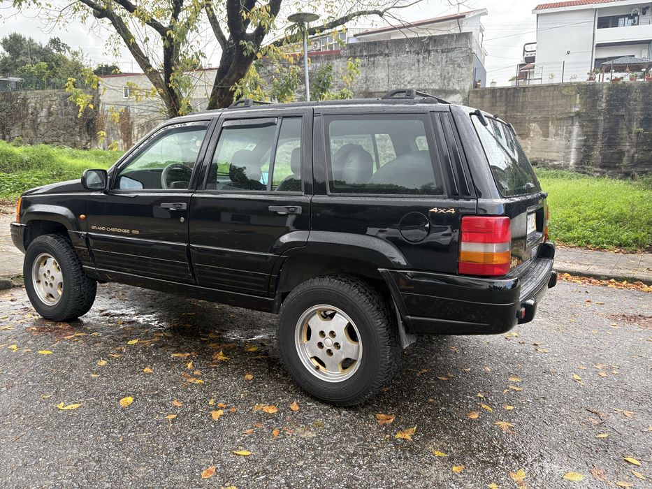 Jeep Grand Cherokee ZG   178 000 km