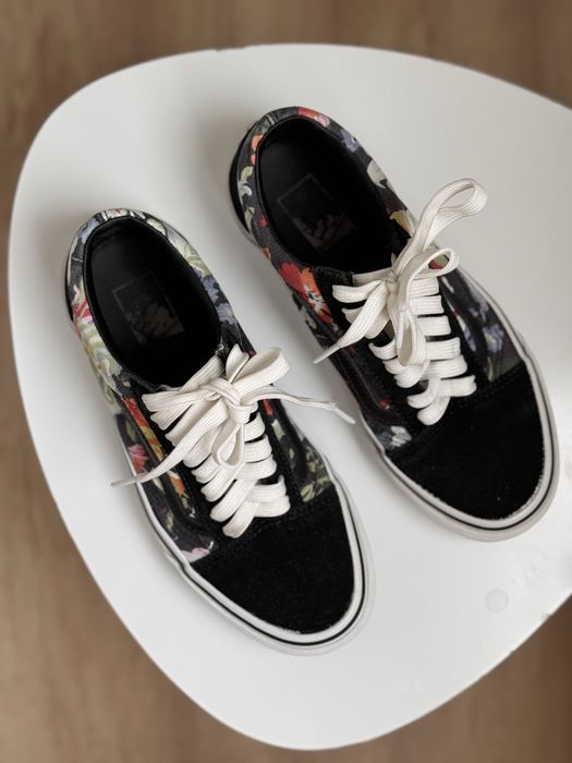 Кеди жіночі vans old skool garden floral 39, 25см