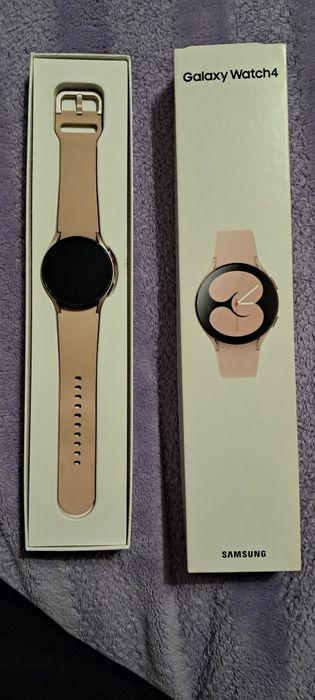 Годинник Galaxy Watch4