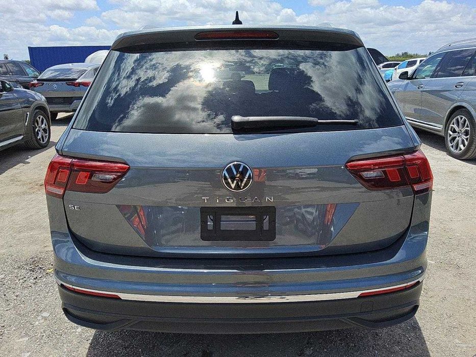Volkswagen Tiguan 2024 SE з США