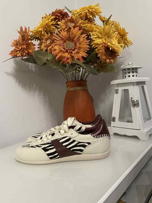 Nowe buty adidasy, drugie skórzane