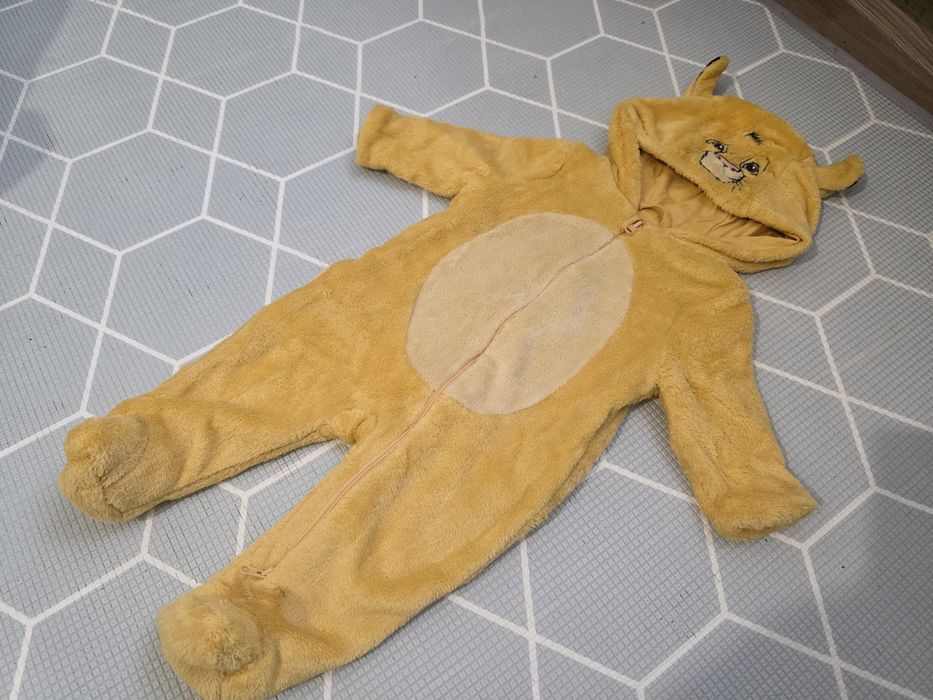 Kombinezon niemowlęcy 62r SIMBA (SMYK)