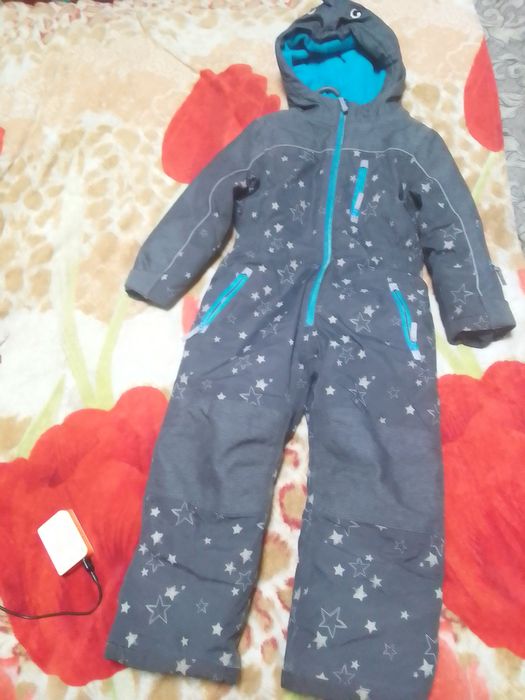 Комбез для хлопчиків Topolino 110см

Теплий комбінезон мембранний для