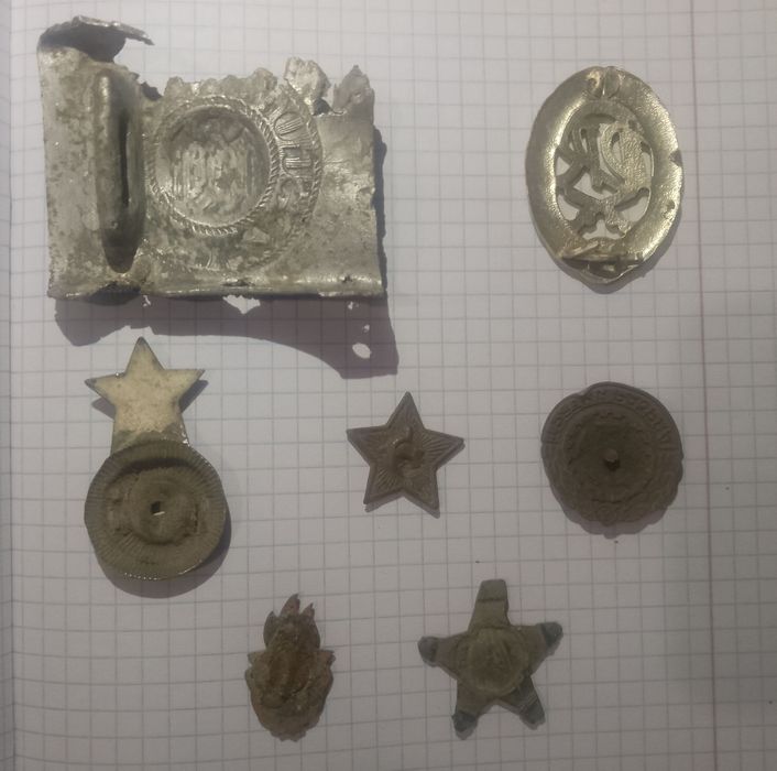 Значек старинный на реставрацию