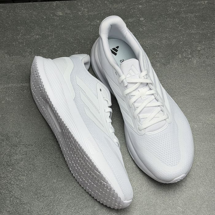 44р.ОРИГІНАЛ 100% Кроссовки кросівки доя бігу Adidas Runfalcon IG7757