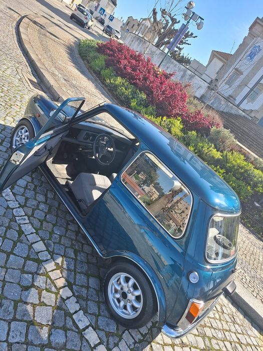 Aluguer de Mini Clássico