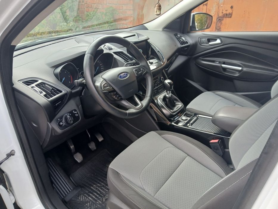 Продам Ford Kuga