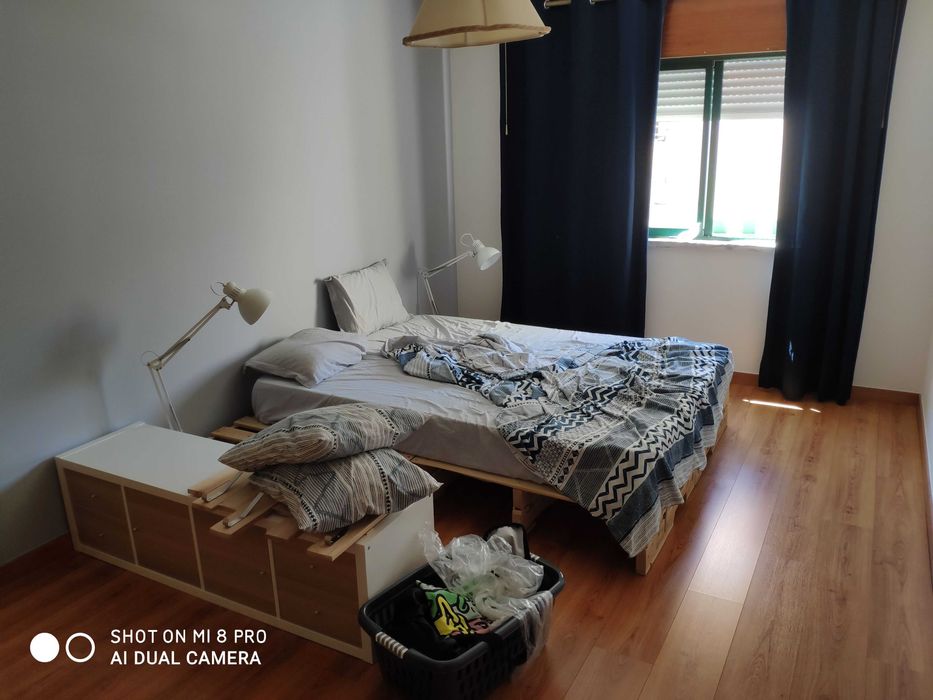 estrutura de cama em paletes - casal ou solteiro