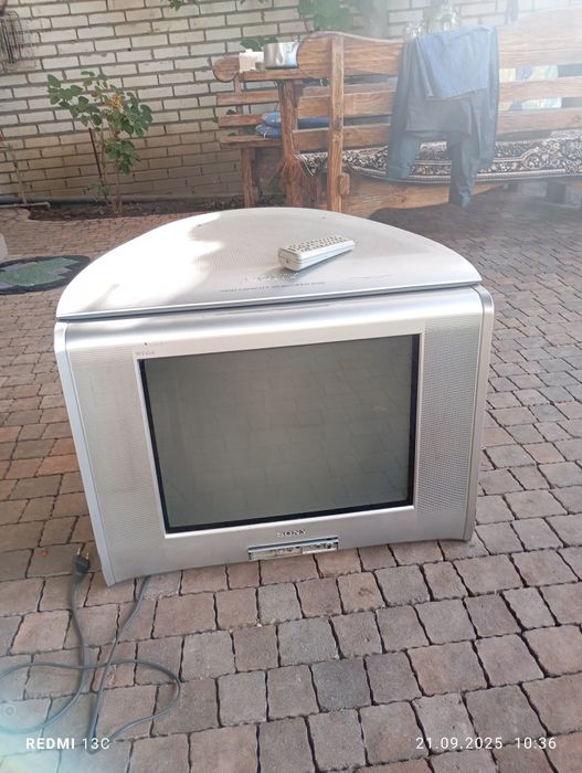 Телевізор SONY Woofer