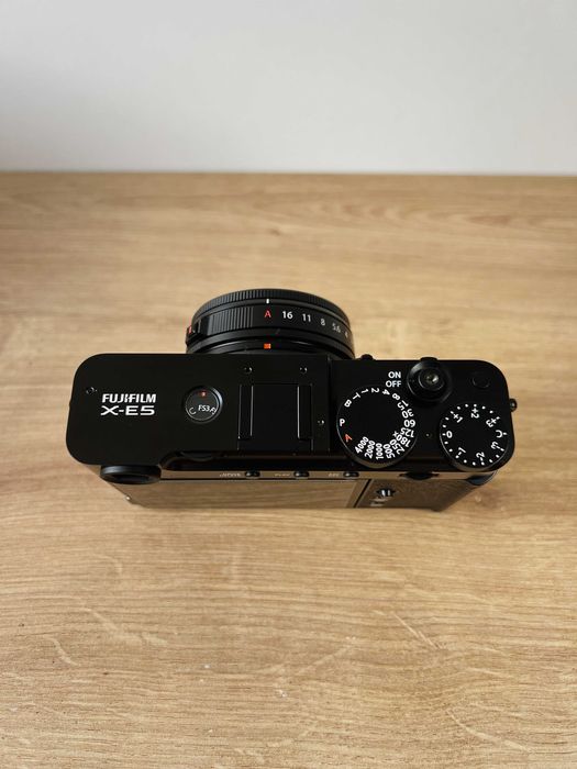 ay ほぼ新品 FUJIFILM X-E5 XF23 ブラック+おまけ Fujifilm X-E5 black / 23mm Kit - sklep FotoPoker