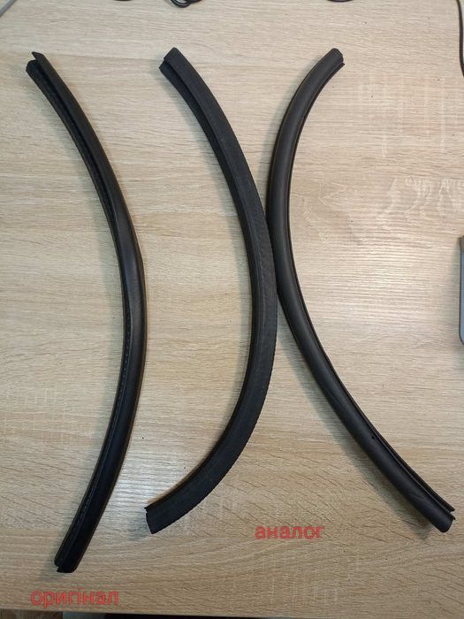 Ущільнювачі (аналог) арки крила задній дверей Dodge Journey Fiat Fremont 2011-2019. Ціна 300грн. за 2шт.
