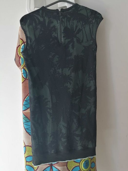 Vestido desportivo Zara