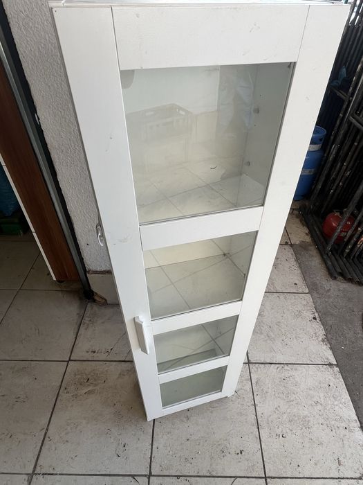 Witryna stojaca 142x39x22