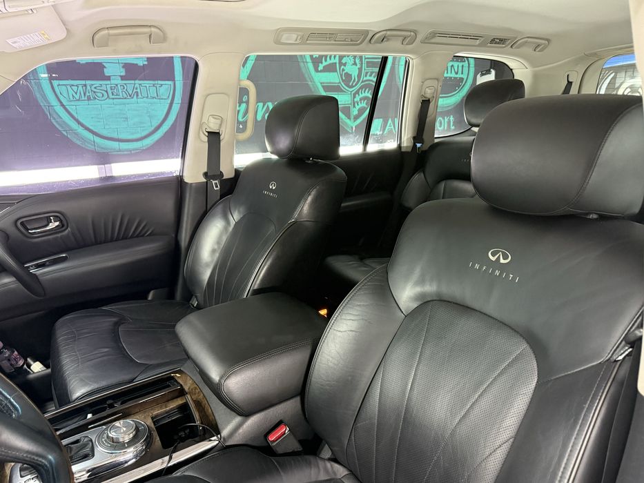 Infiniti QX 56 в ідеальному стані