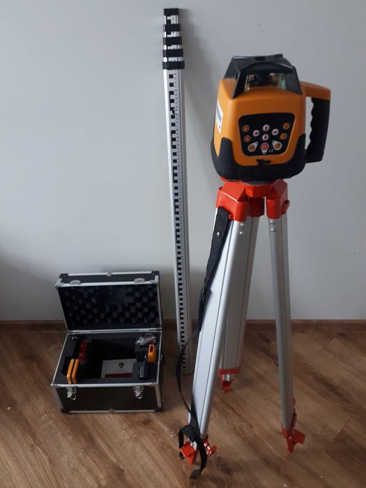 Niwelator laserowy obrotowy, zestaw -  Wrocław lub Bielany Wrocławski
