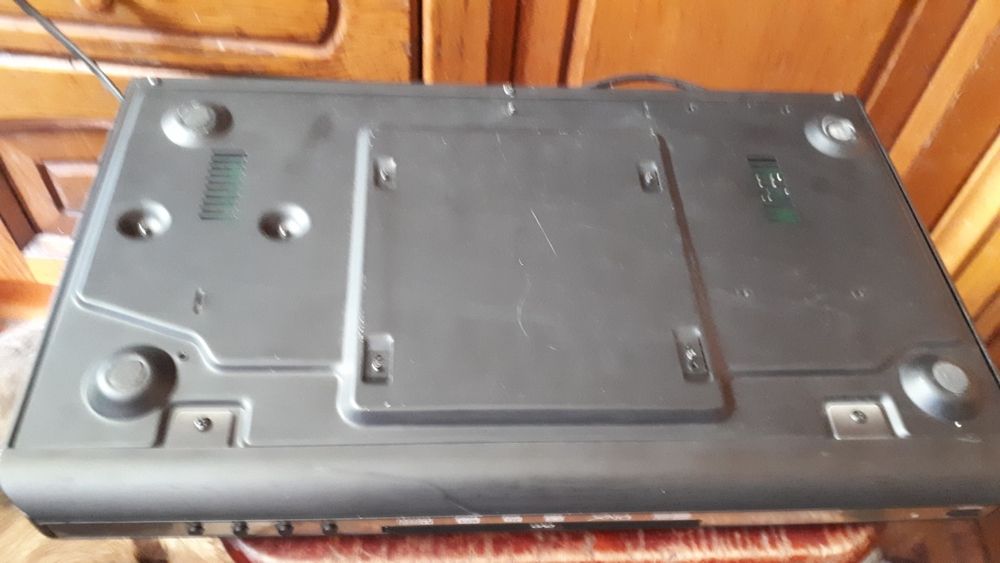 Дивиди плеер ,DVD player Elta ,Germany,  модель 8815 мр4