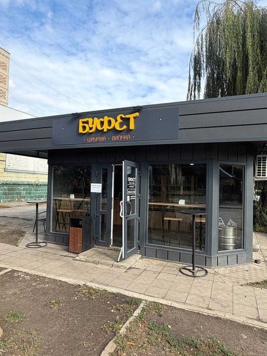 Продам торгівельний МАФ із панорамними вікнами та електрикою 15 кВт