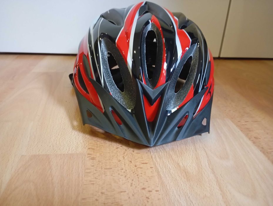 Capacete de ciclismo (NOVO)