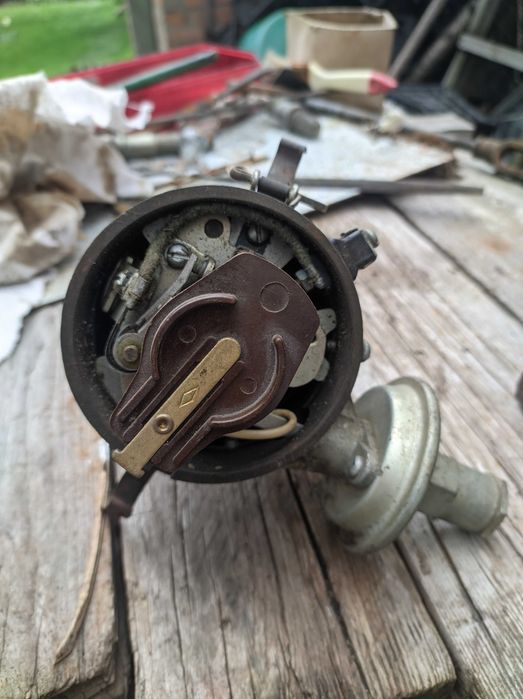 Роспределитель-прерыватель Р-133-06у-хл