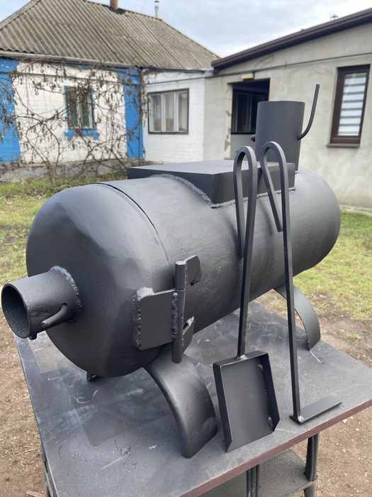 Буржуйка з балона,в комплекті совочок та кочерга