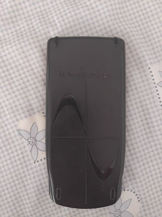 Calculadora texas instruments ti-83 plus