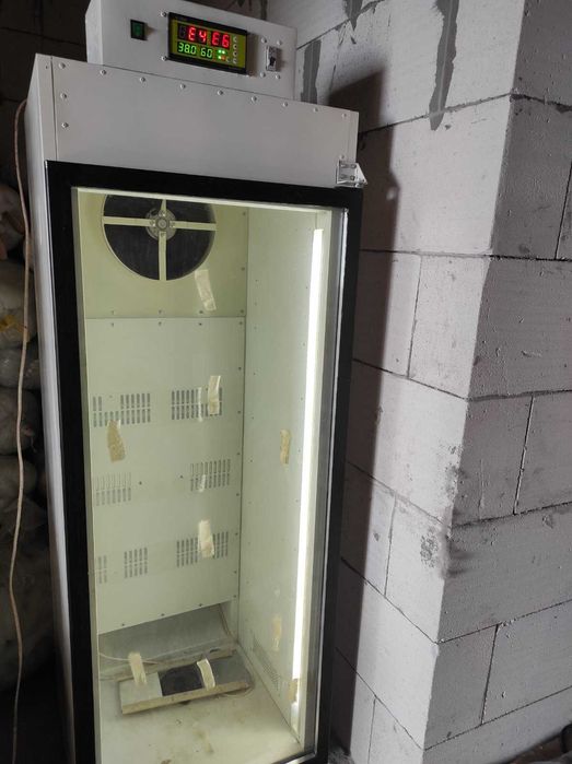 Проект универсальный автоматический инкубатор на контроллере Lilytech