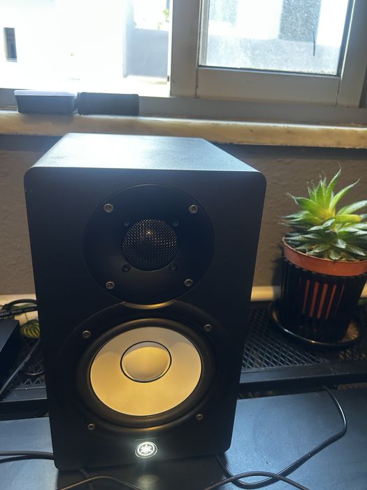 Yamaha HS5 individual – Com Caixa e fatura