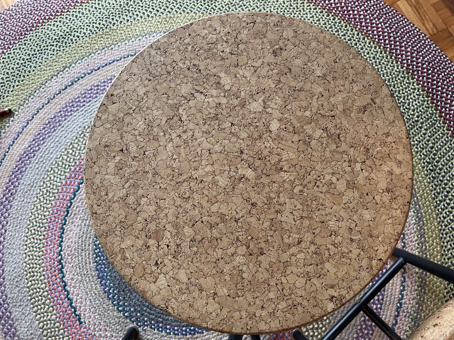 Mesa e Bancos cortiça ikea sinnerlig