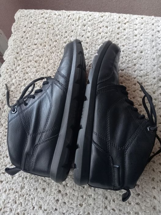 Черевики-CAT-розмір 41-42