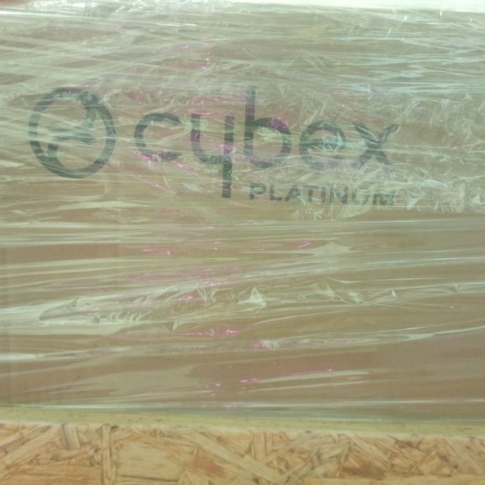 Cadeira auto Cybex e carrinho para bebé