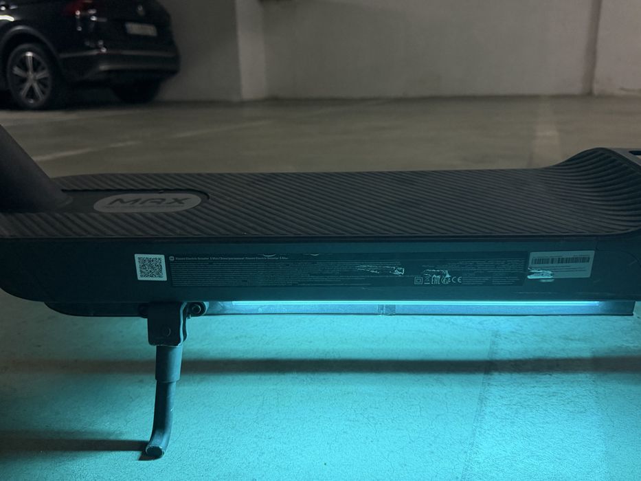 Самокат xiaomi 5 max в отличном состоянии