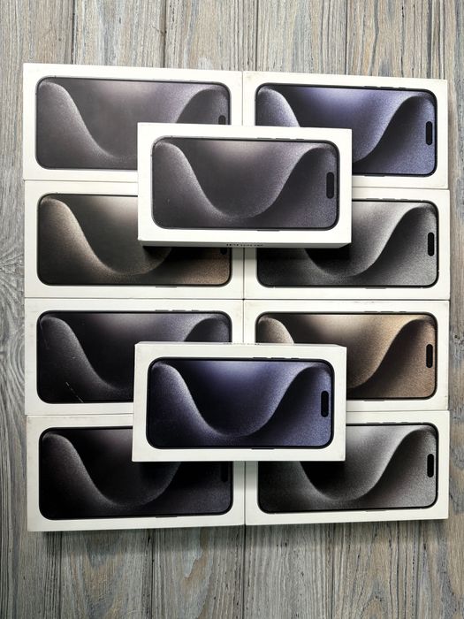 iPhone 15 pro max 256/512 black natur Titan идеальные  магазин