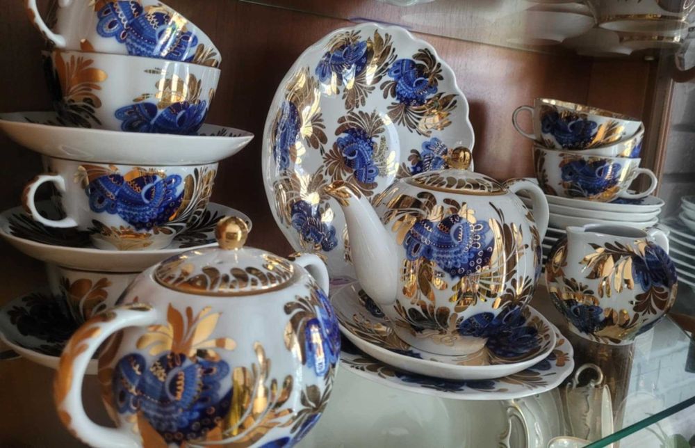 Łomonosow serwis herbaciano deserowy ,,złoty sad''