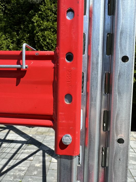 Regał paletowy przemysłowy o dużej nośności ramy ocynkowane promocja