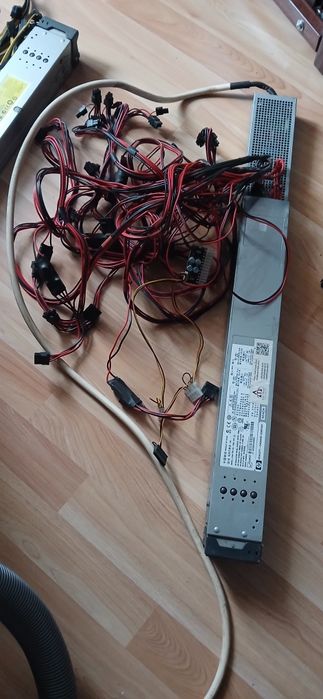 Серверный блок питания HP hstns pr16 atsn 7001133