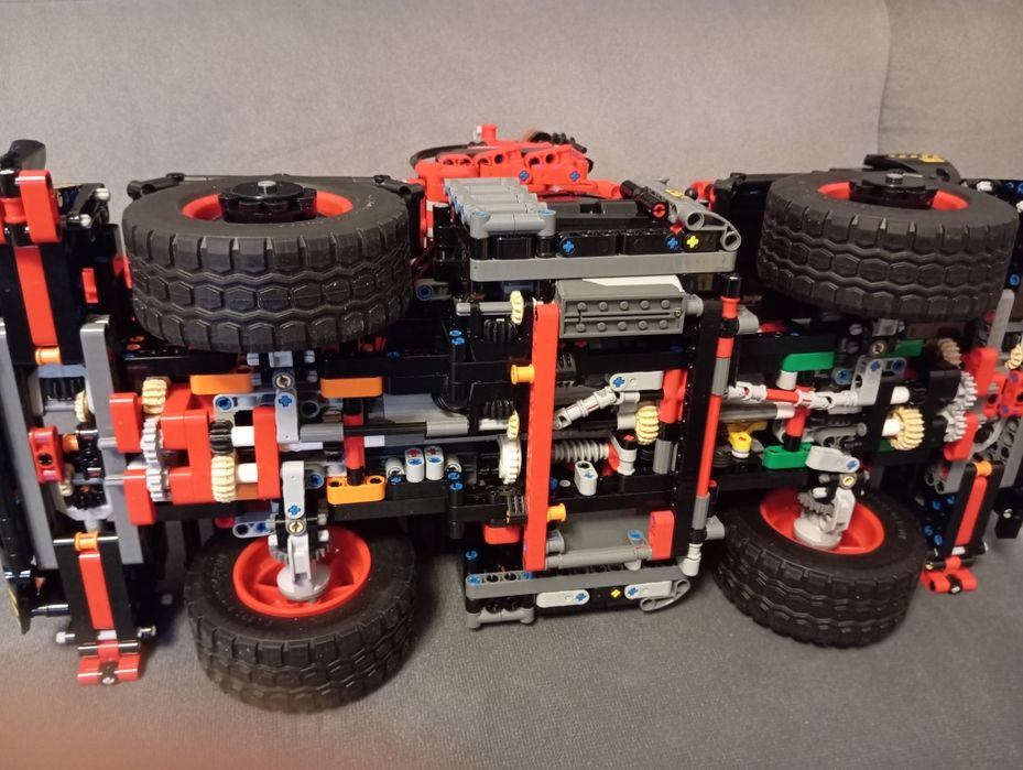 LEGO technic 42082 MOC