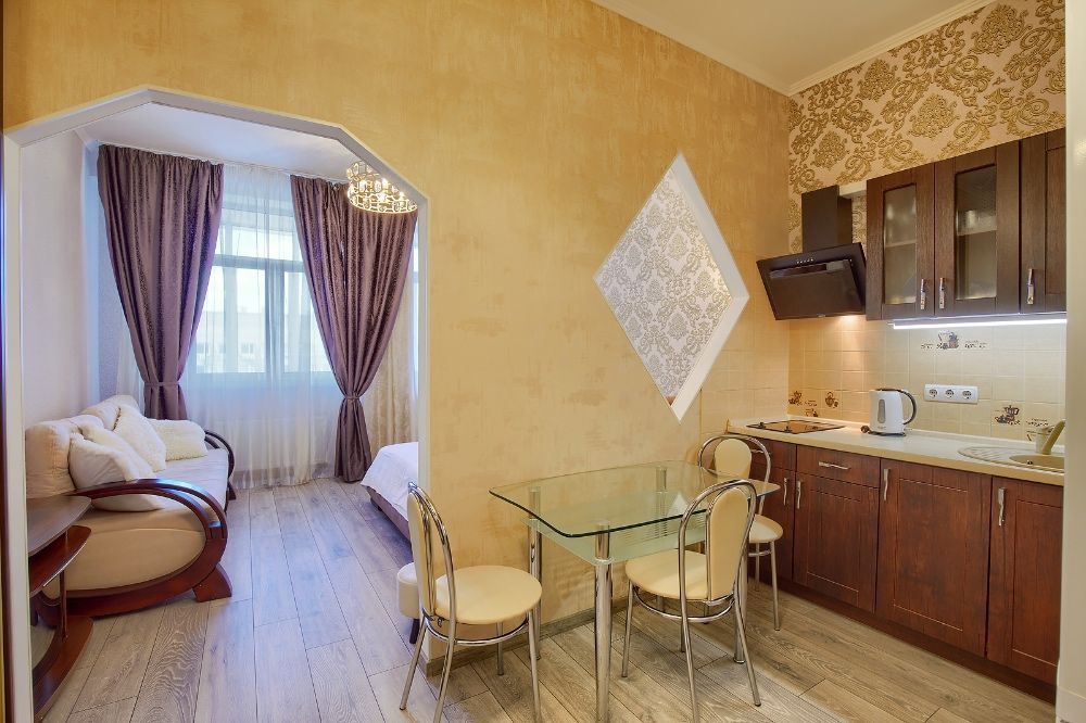 Квартира в Києві подобово біля метро