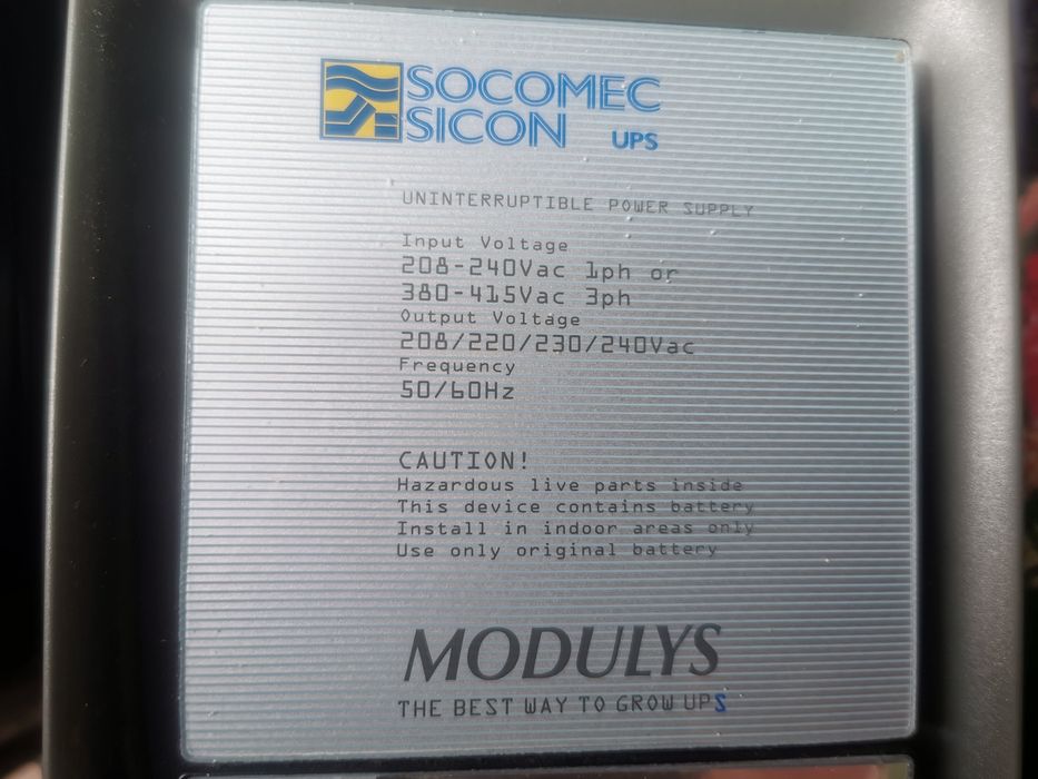 UPS Socomec Sicon Modulys — Sistema de Alimentação Ininterrupta Modular (com 2 Battery Packs)
