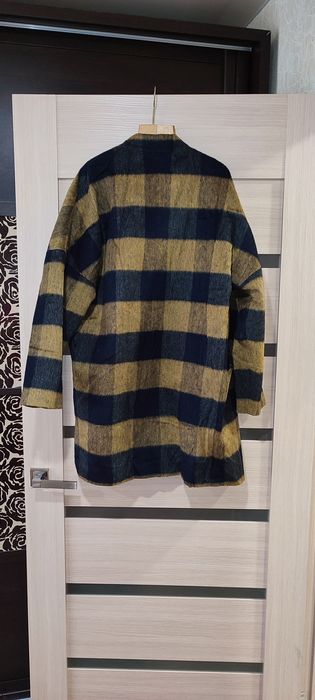 Легке пальто вільного крою Mango