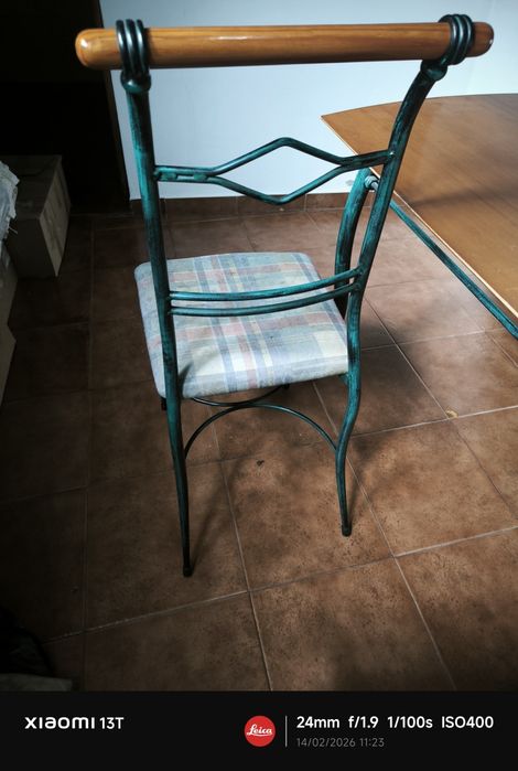 Mesa de Sala em Ferro