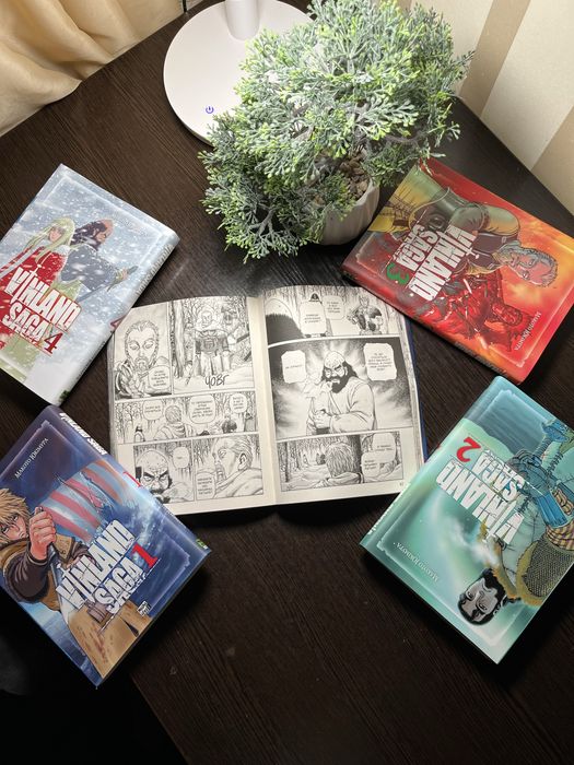 Книга-манга «Vinland Saga» 1-5 томів Макото Юкімура б/у