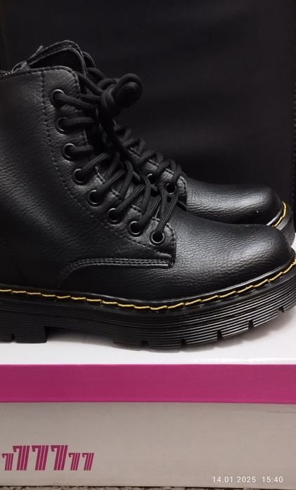 Шкіряні жіночі черевики