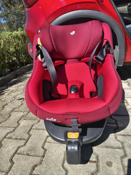 Cadeira 360 Joie Automotiva
