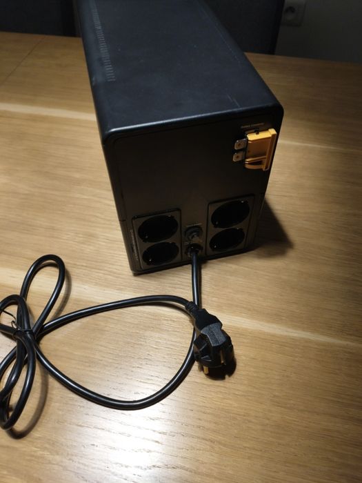 Zasilacz UPS APC Easy BVX1200LI-GR 1200VA 650W - nowy,z folią, wysyłka