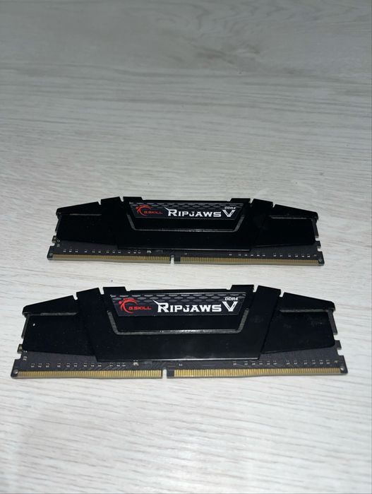 G.SKILL Ripjaws V Black (2x8GB) z szybkością 3200MHz CL16