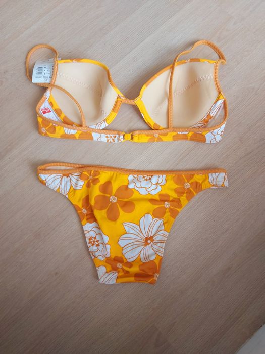 Biquini flores amarelas M