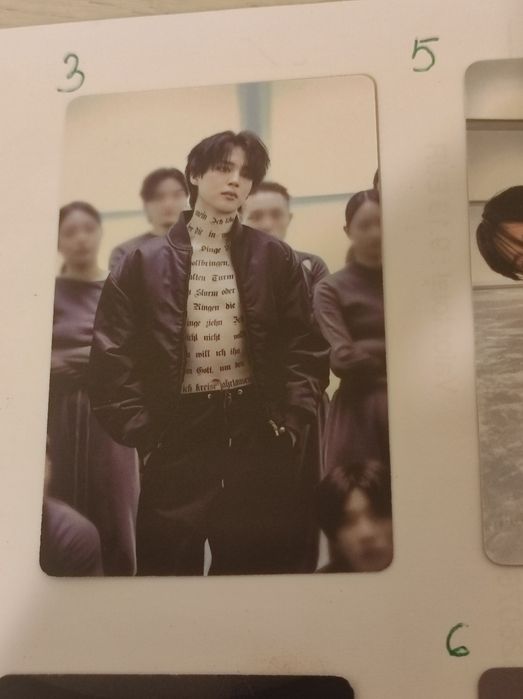 Photocard do Jimin (Face)
Não oficiais.

Uma uni