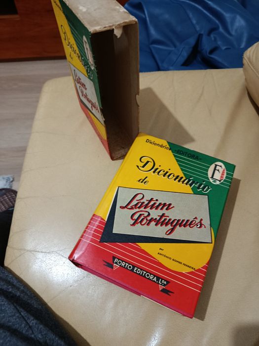 Dicionário Latim / Português